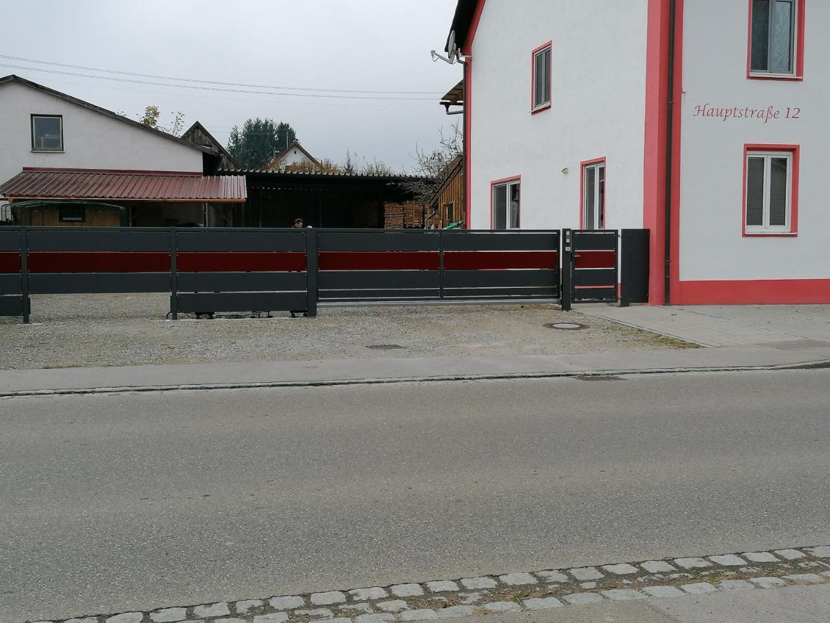 Ferienwohnung Rosa Obergessertshausen エクステリア 写真